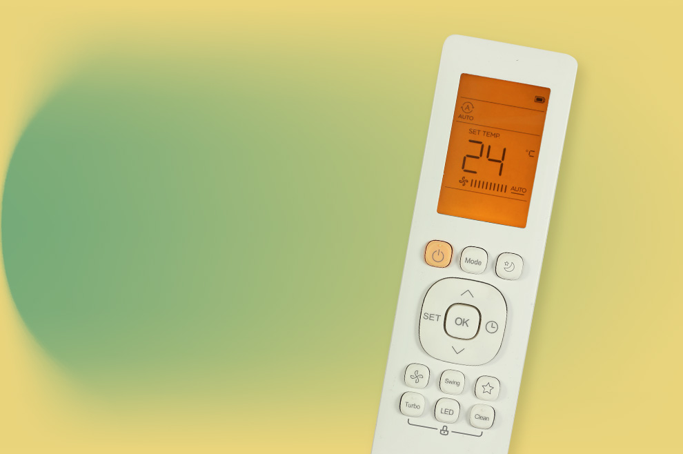 Slika daljinskog upravljača sa senzorom temperature, uz napomenu: zahvaljujući funkciji „Follow-Me“